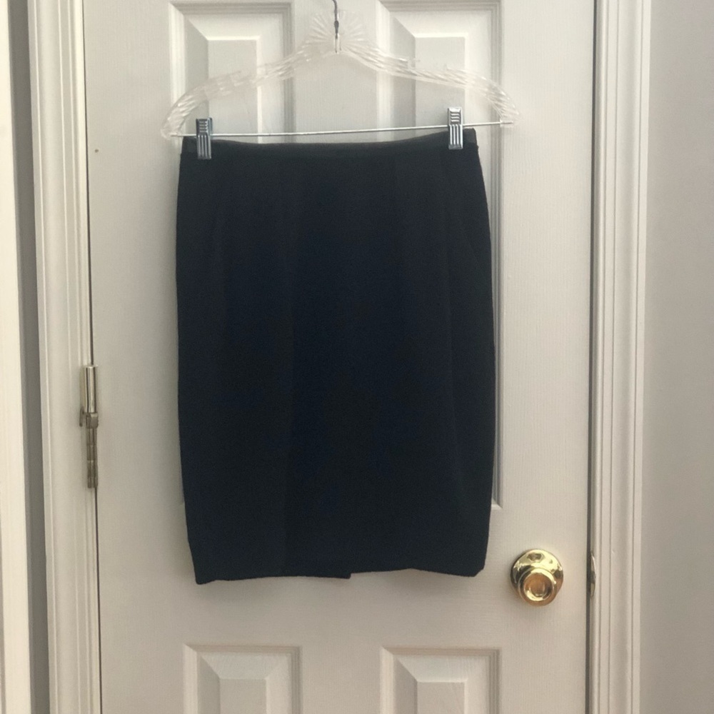 𝅺DONNA Karen black wool and leather trim mini skirt with pockets Y2K #s1127‎